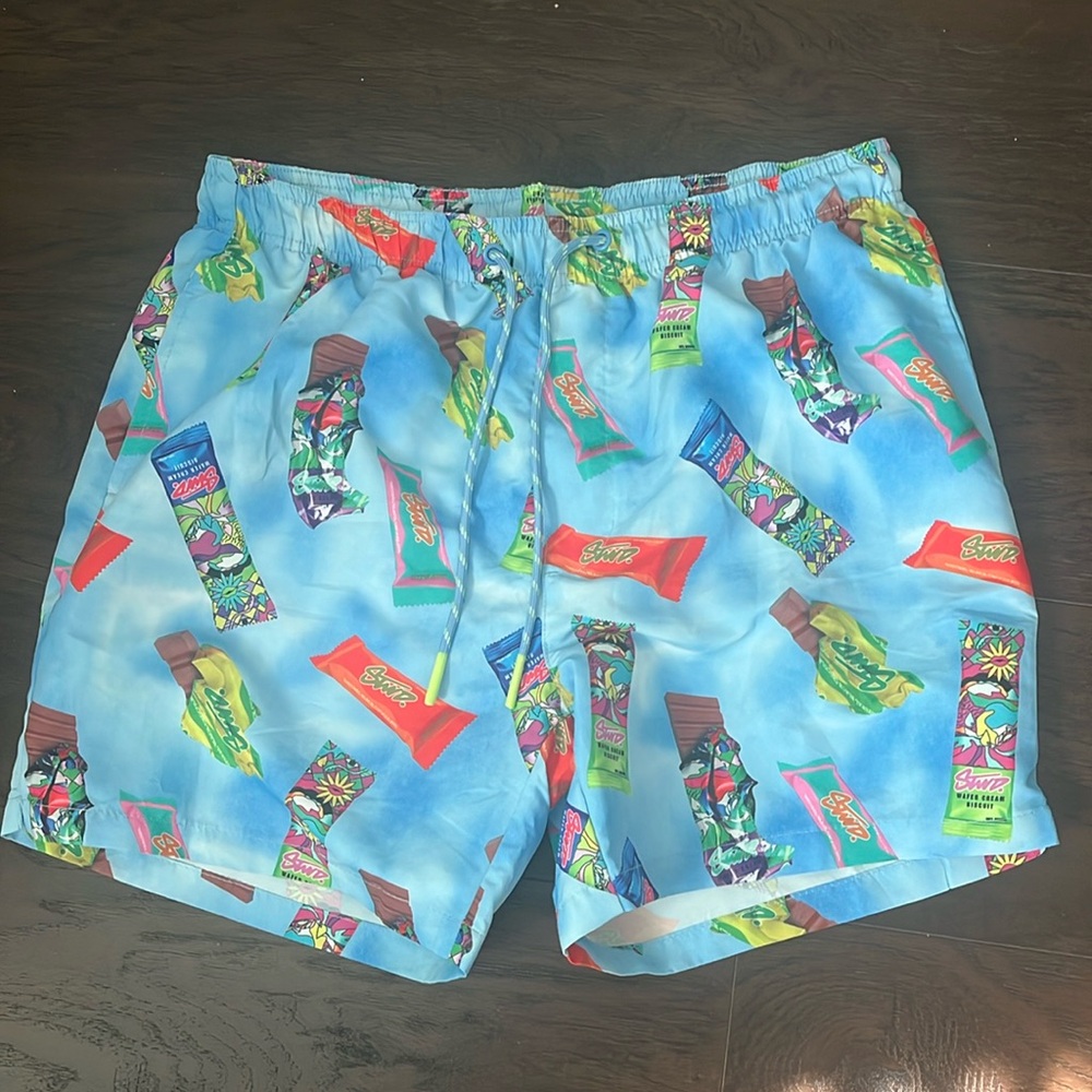 NWT STWD Pull&Bear Board Swim Shorts Size M
